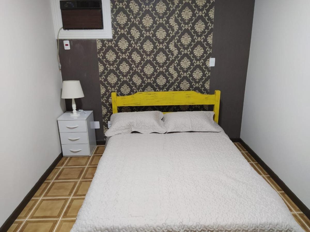 Apartamento - 2 Quartos - Ar Condicionado - Varanda